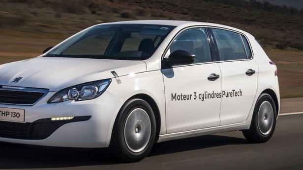 Der Peugeot 308 erzielte 2014 mit einem 1,2-l-Turbobenziner (130 PS) einen Verbrauchsrekord von 2,85 l/100 km. 51 l Benzin im Tank reichten für 1810 km.